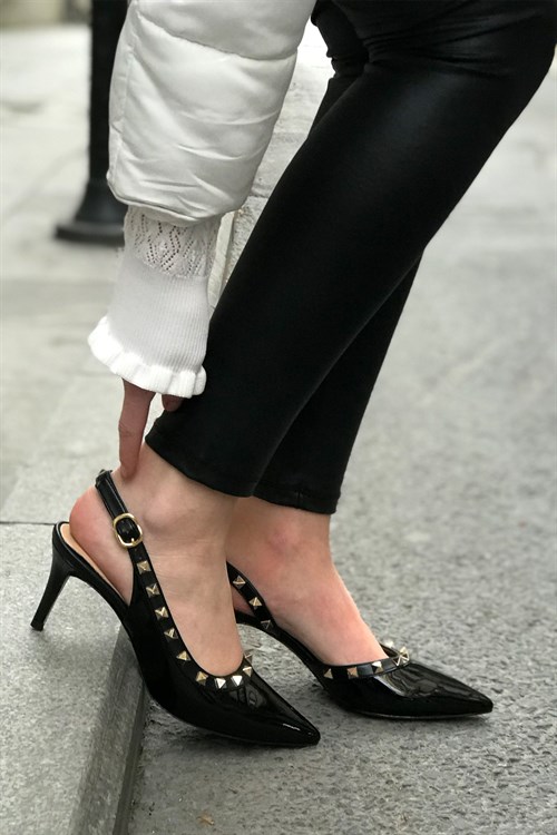 Siyah Deri Topuklu Ayakkabı - CASTUS