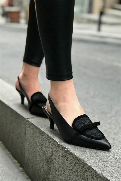 Siyah Deri Topuklu Ayakkabı - HILARIS