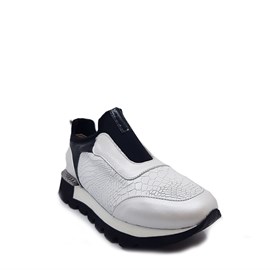 Beyaz Bağcıklı Spor Ayakkabı-AMABEL