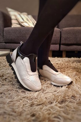 Beyaz Gerçek Deri Spor Ayakkabı-AMABEL