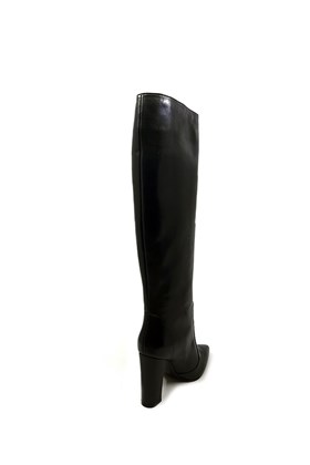 Siyah Bufalo Deri Topuklu Çizme-CALIDA