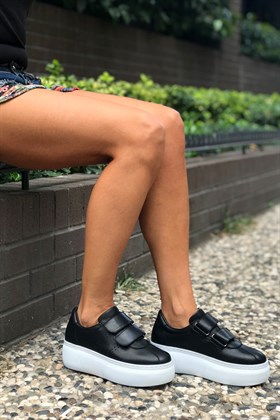 Siyah Hakiki Deri Cırtlı Spor Ayakkabı - DAPHNE